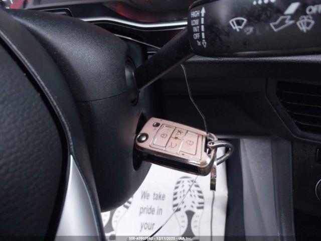 Volkswagen Jetta Image 7