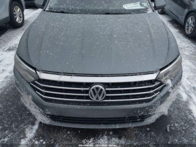 Volkswagen Jetta Image 13