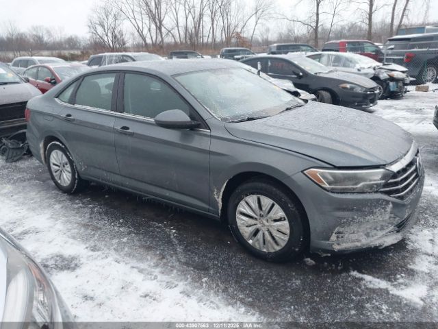 Volkswagen Jetta Image 8