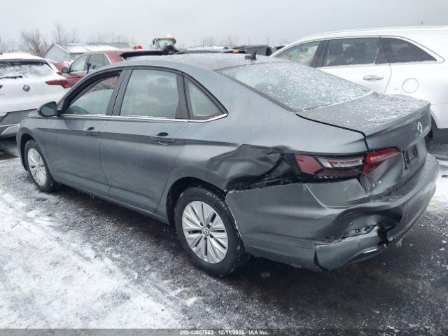 Volkswagen Jetta Image 16