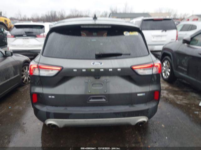 Ford Escape Se Image 16