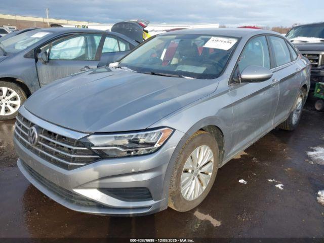 Volkswagen Jetta Image 8