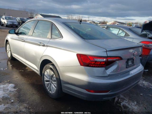 Volkswagen Jetta Image 14