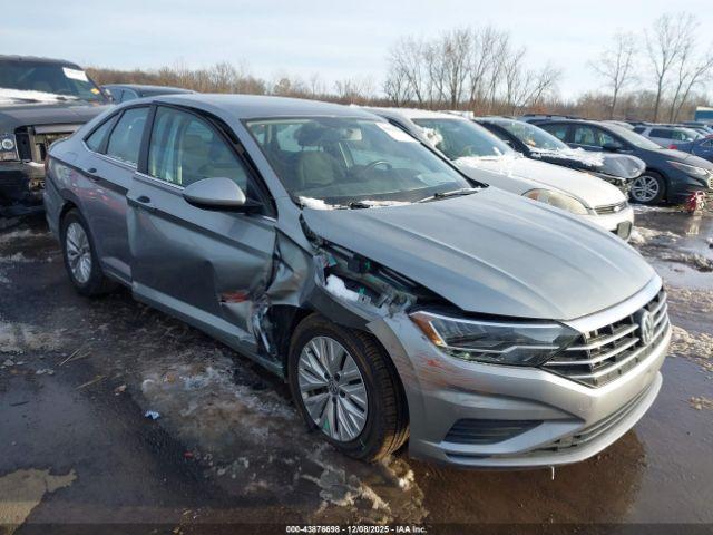 Volkswagen Jetta Image 15