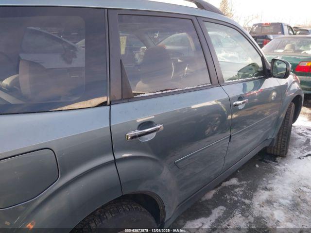 Subaru Forester 2.5x Premium Image 16