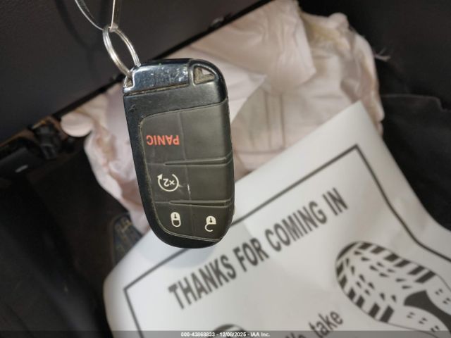 Jeep Compass Latitude Lux 4x4 Image 4