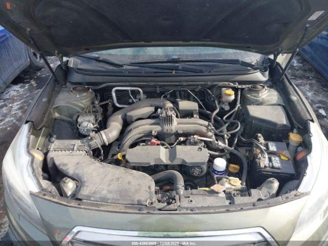 Subaru Outback 2.5i Limited Image 16