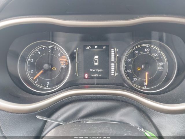 Jeep Cherokee Altitude Image 15