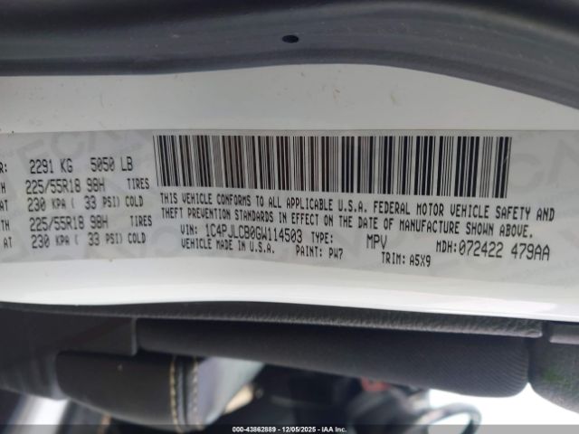 Jeep Cherokee Altitude Image 11