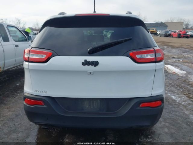 Jeep Cherokee Altitude Image 16