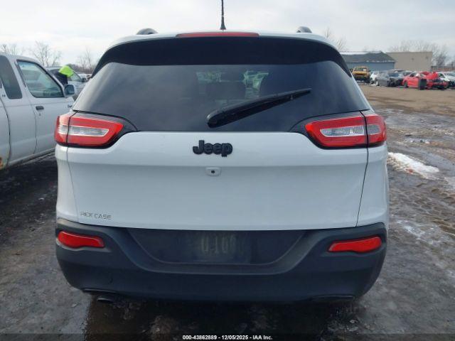 Jeep Cherokee Altitude Image 16