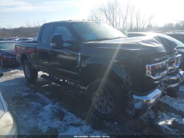 Ford F-250 Xl Image 1