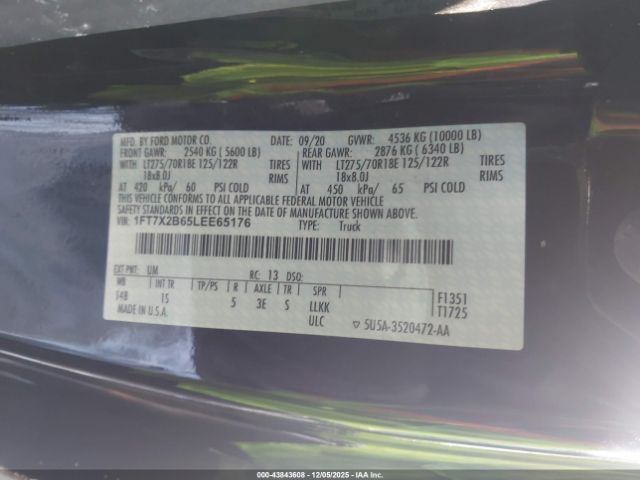 Ford F-250 Xl Image 12
