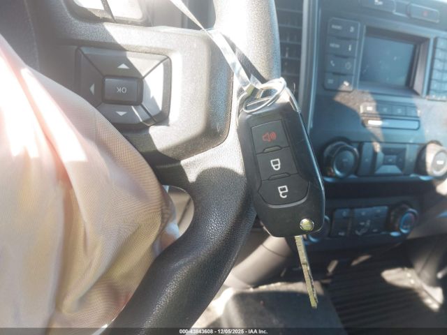 Ford F-250 Xl Image 14