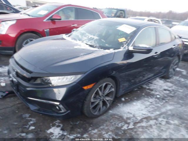 Honda Civic Touring Image 16