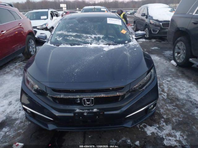 Honda Civic Touring Image 15