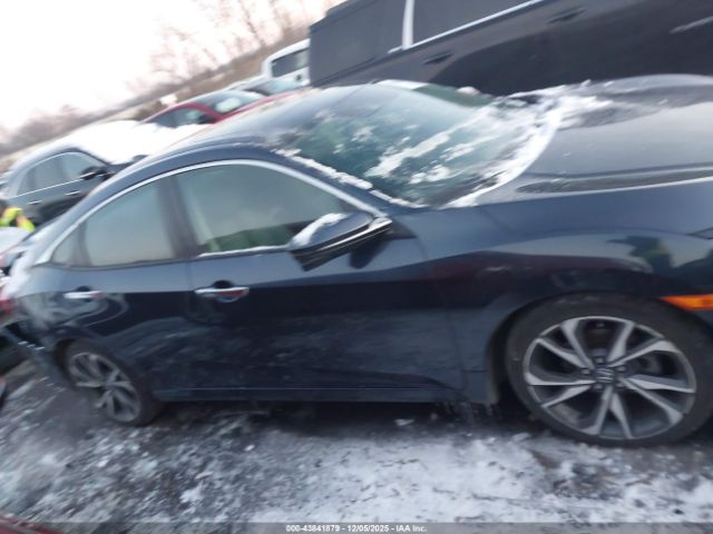 Honda Civic Touring Image 10