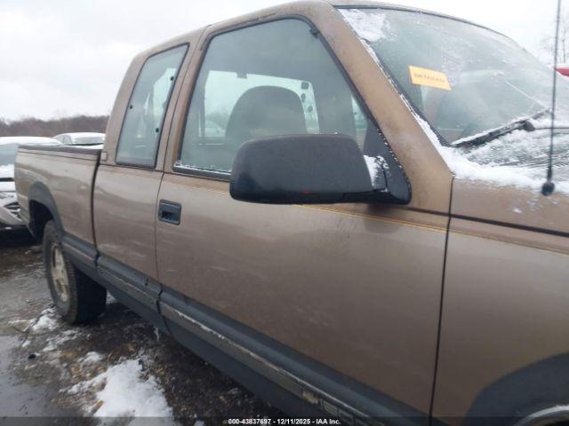 Chevrolet Gmt K1500 Image 6