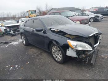 Salvage Chrysler 200