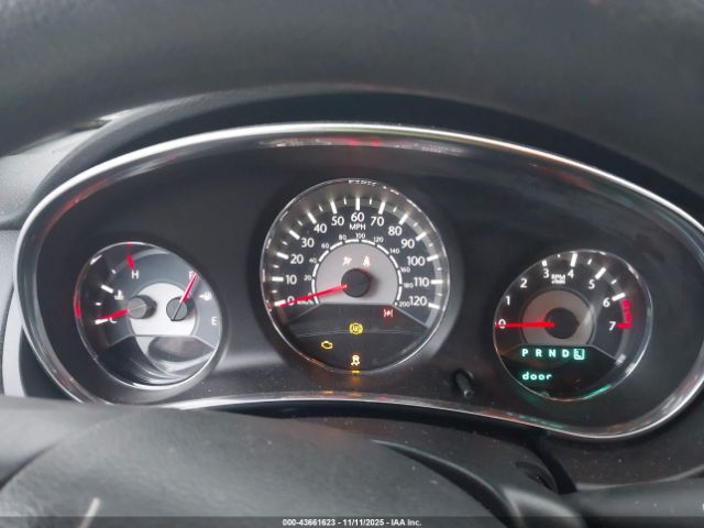 Chrysler 200 Lx Image 11