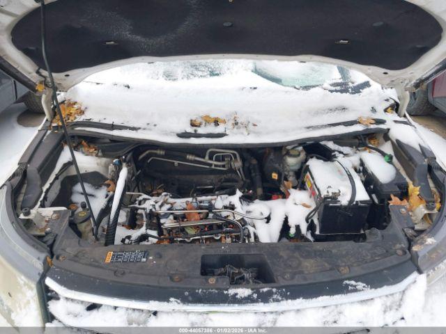 Ford Explorer Xlt Image 16