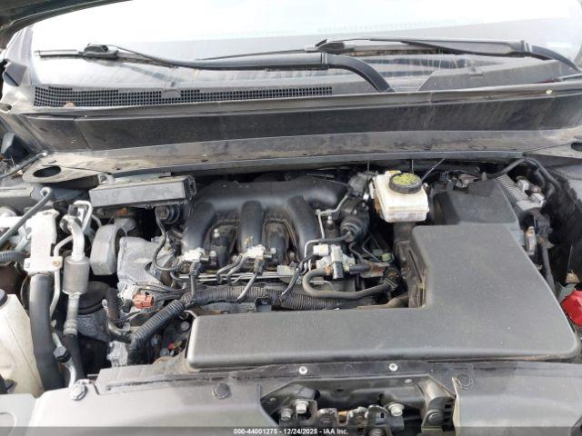 Nissan Pathfinder Sv Image 4