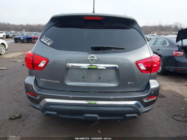 Nissan Pathfinder Sv Image 14