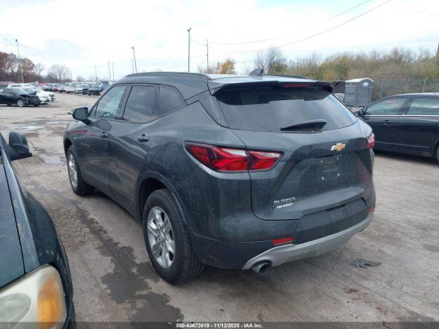 Chevrolet Blazer Image 4