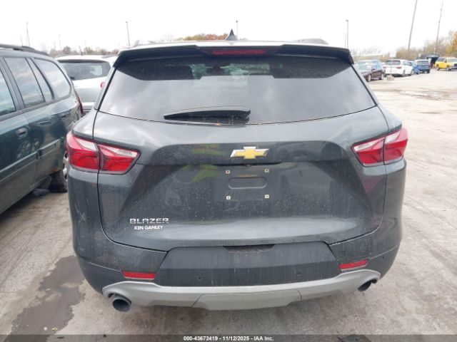 Chevrolet Blazer Image 10