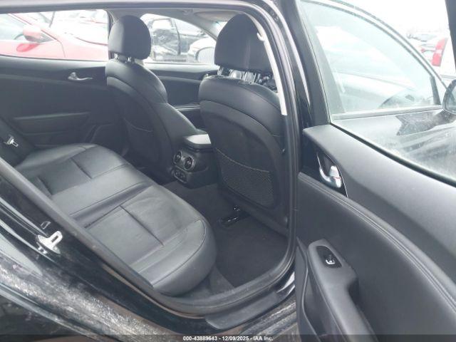 Kia Stinger Image 16