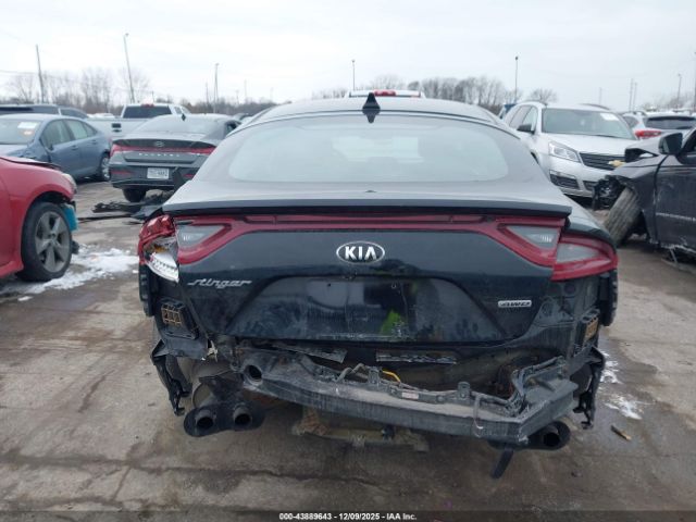 Kia Stinger Image 14