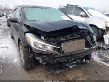  Salvage Kia Forte