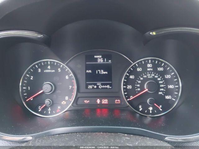 Kia Forte Lx Image 8