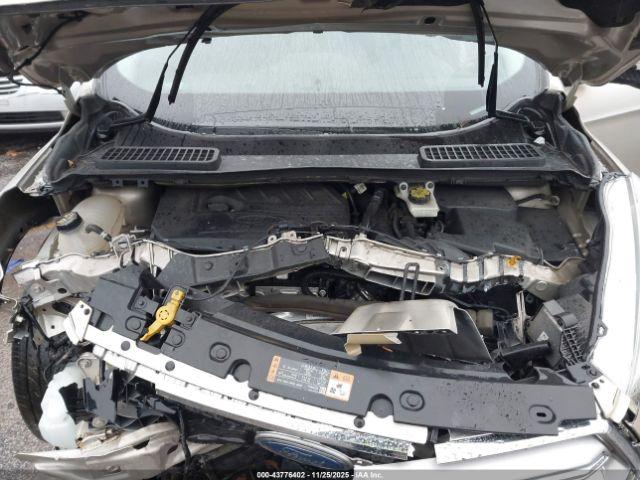 Ford Escape Titanium Image 8