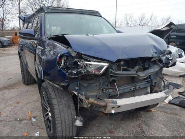  Salvage Toyota 4Runner