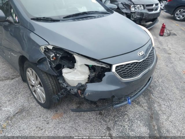 Kia Forte Lx Image 14