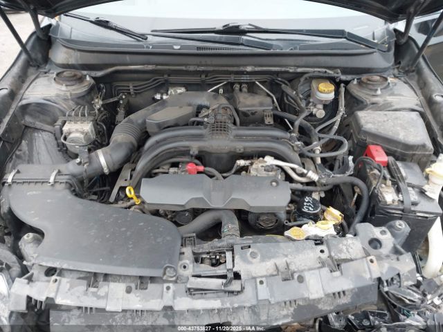 Subaru Legacy 2.5i Limited Image 12