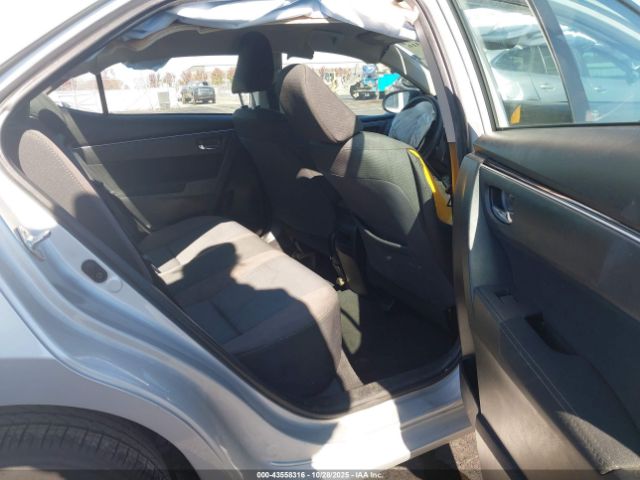 Toyota Corolla Le Image 5