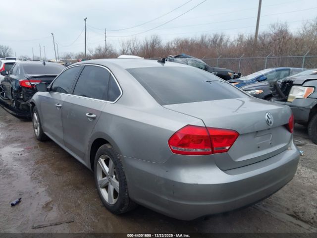 Volkswagen Passat 1.8t Se Image 10