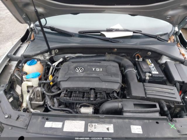 Volkswagen Passat 1.8t Se Image 4