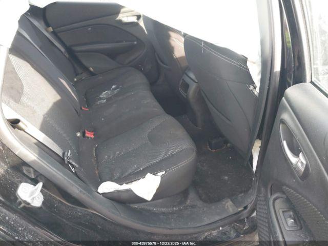 Dodge Dart Sxt Image 2