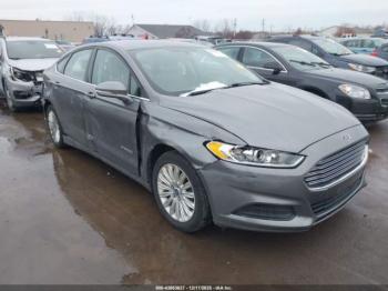  Salvage Ford Fusion