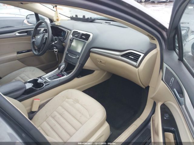 Ford Fusion Se Image 15