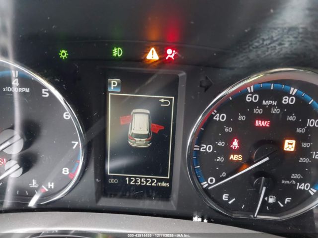 Toyota RAV4 Xle Image 13