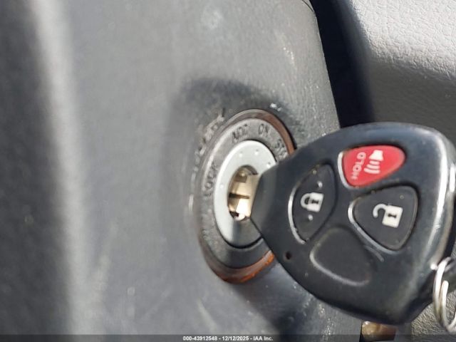 Toyota RAV4 Image 10