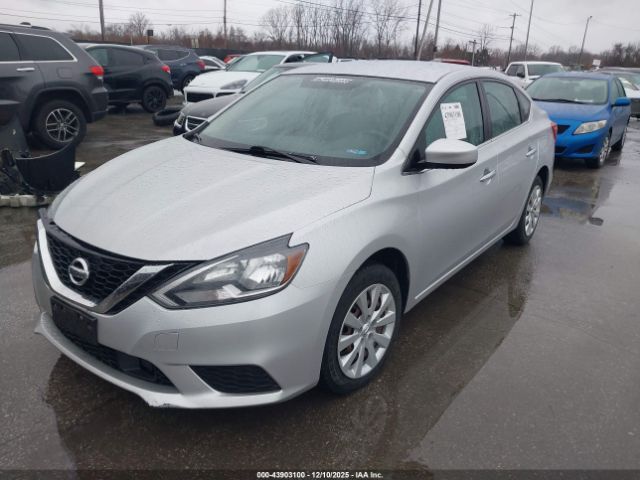 Nissan Sentra S Image 8