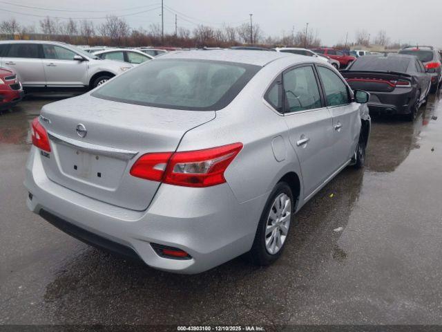 Nissan Sentra S Image 13