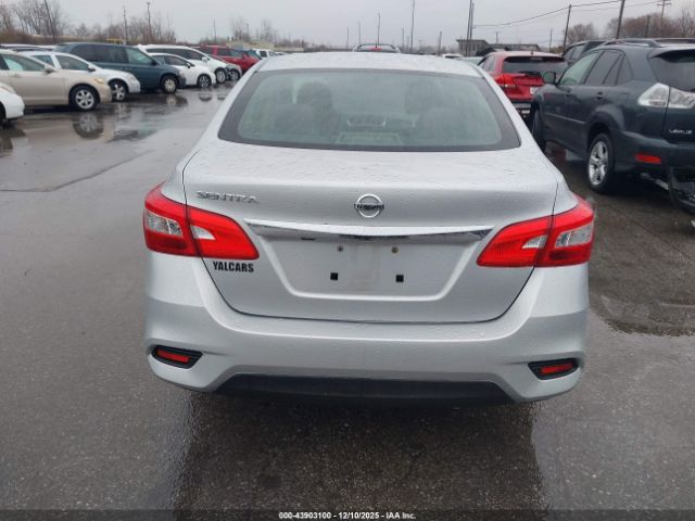 Nissan Sentra S Image 7