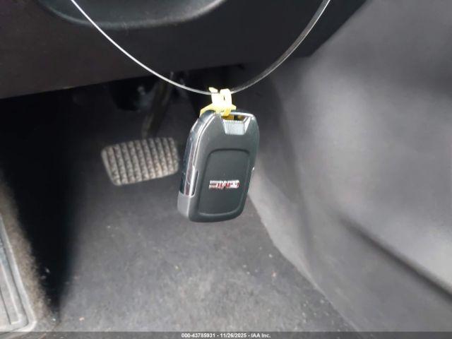 GMC Terrain Sle Image 3