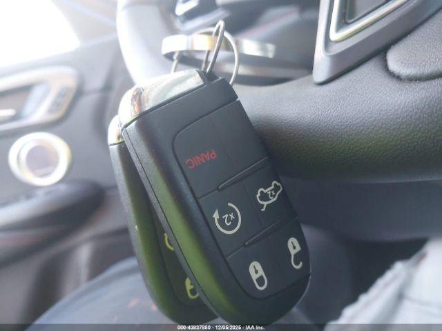 Dodge Hornet Gt Plus Awd Image 6